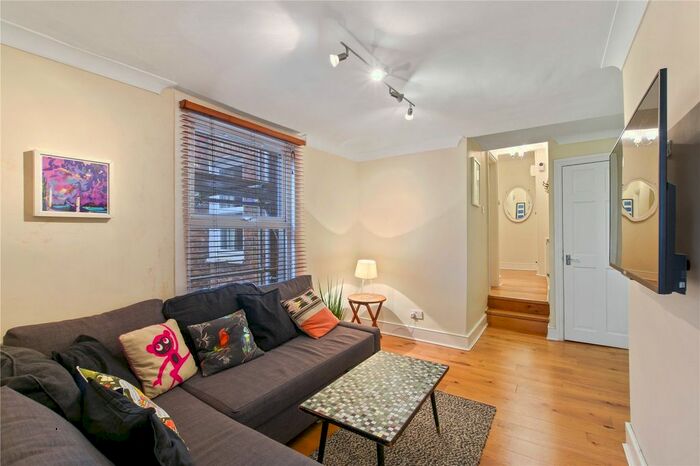 2 Bedroom Flat To Rent In Kenworthy Road, London, E9