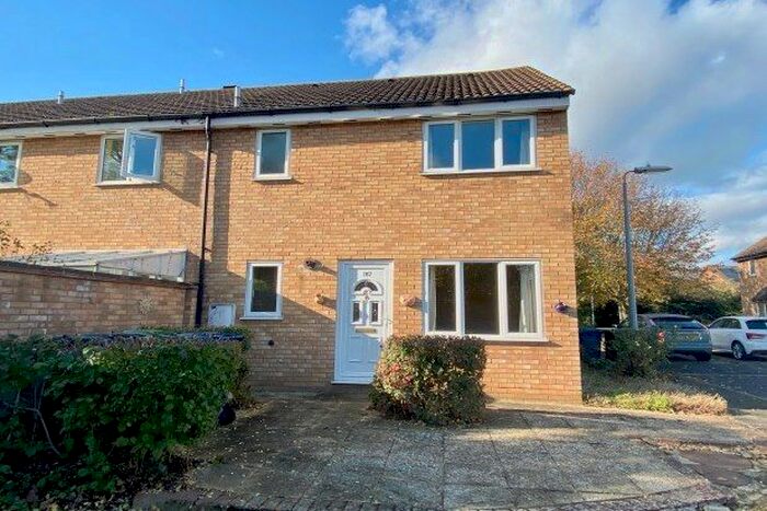 1 Bedroom Property To Rent In The Rowans, Cambridge, CB24