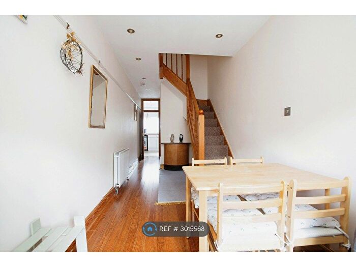 1 Bedroom Maisonette To Rent In Tower Hamlets Road, London, E17