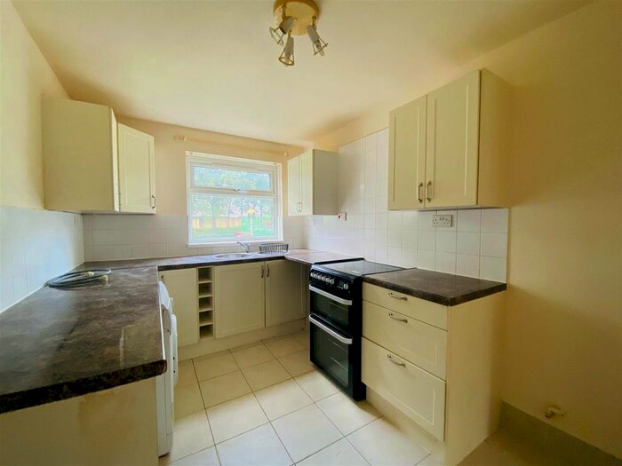 1 Bedroom Flat To Rent In Blackmead, Orton Malborne, Peterborough, PE2