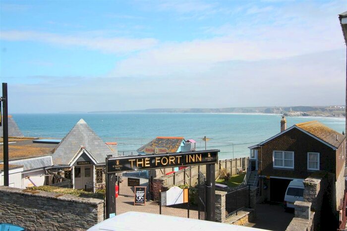 3 Bedroom Flat To Rent In Fore Street, Newquay, TR7