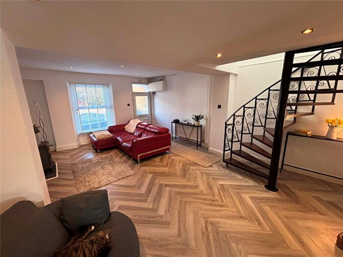 3 Bedroom Terraced House For Sale In Lower Park Road, Tenby, Pembrokeshire, SA70