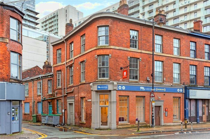 1 Bedroom Flat To Rent In Chapel Street, Salford, Greater Manchester, M3