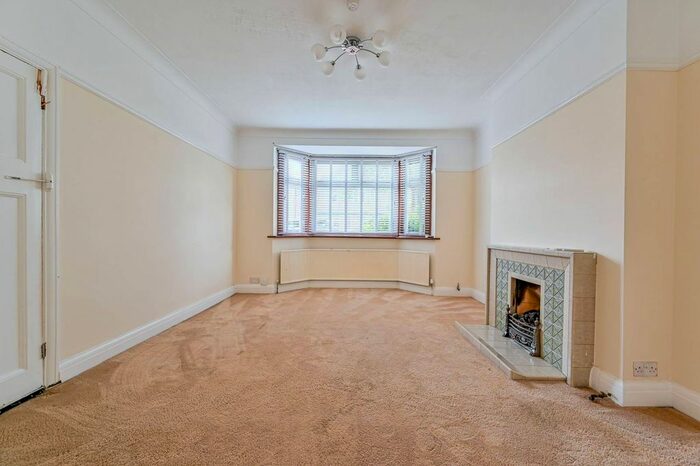 5 Bedroom Semi-Detached House To Rent In Dovedale Road, Dulwich, London, SE22