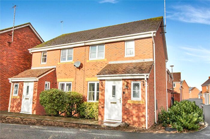 2 Bedroom Semi-Detached House For Sale In Twineham Road, Swindon, Wiltshire, SN25