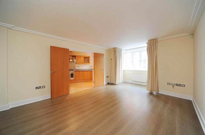 2 Bedroom Apartment To Rent In Kidderpore Avenue, Hampstead, NW3