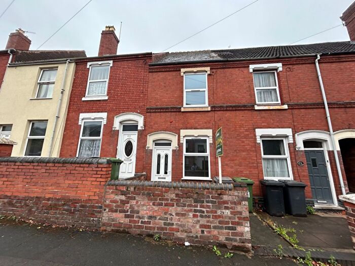 3 Bedroom Terraced House To Rent In Hurcott Road, Kidderminster, DY10