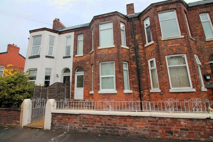 1 Bedroom Flat To Rent In Roseneath Road, Urmston, M41