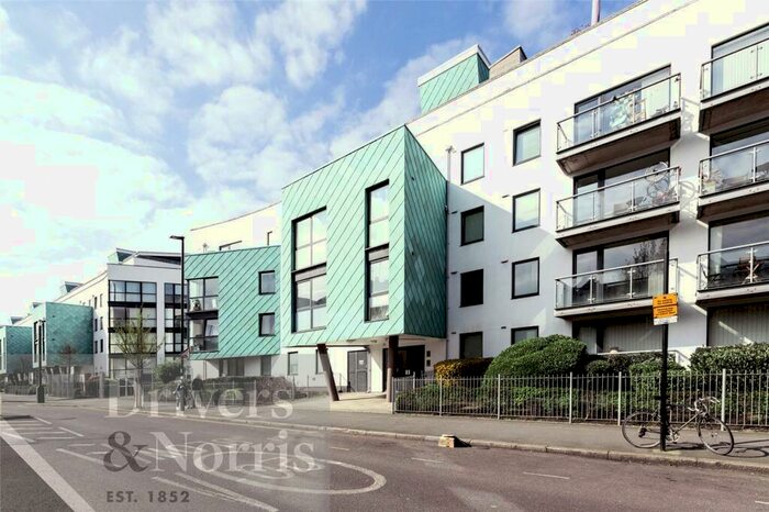 1 Bedroom Apartment To Rent In Drayton Park, Arsenal, London, N5