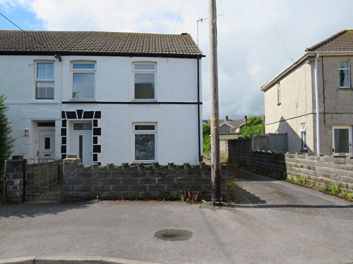 3 Bedroom Terraced House For Sale In Burrows Terrace, Burry Port, SA16