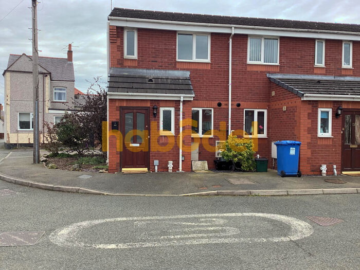 2 Bedroom Terraced House To Rent In School Road, Rhosllanerchrugog, Wrexham, LL14