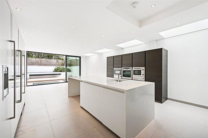 7 Bedroom Terraced House To Rent In Chipstead Street, London, SW6