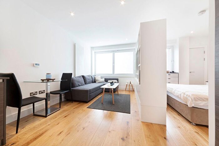 Studio To Rent In Molesworth Street, Lewisham, SE13