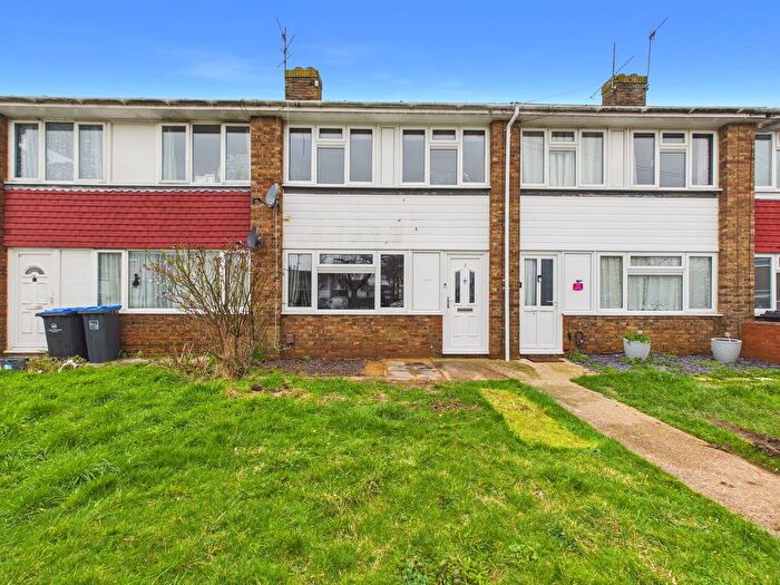 2 Bedroom Terraced House For Sale In Hayley Road, Lancing, BN15