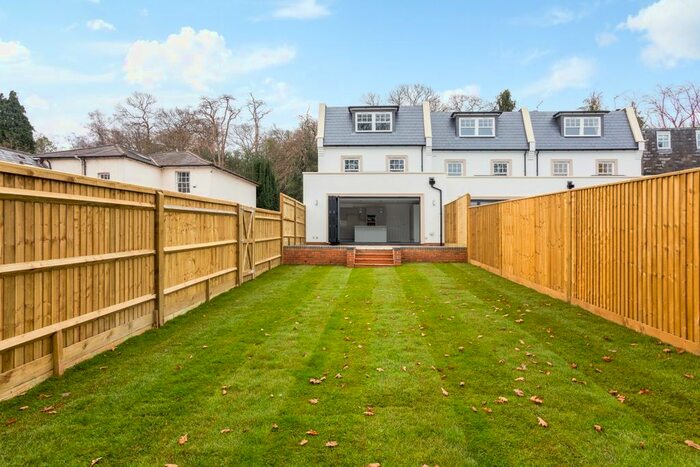 3 Bedroom End Of Terrace House To Rent In Station Road, Sunningdale, Ascot, SL5