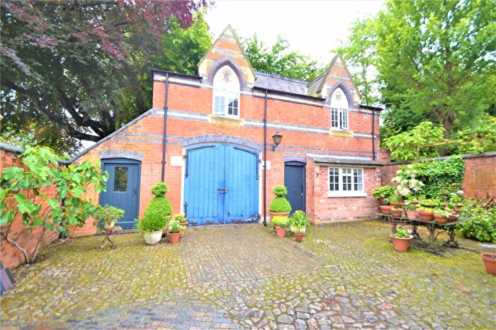 2 Bedroom House To Rent In Ampton Road, Birmingham, West Midlands, B15