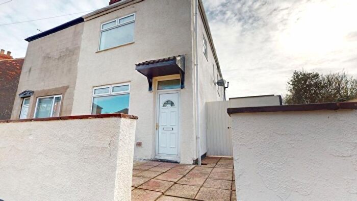 3 Bedroom Semi-Detached House To Rent In South Street, Rawmarsh, Rotherham, S62