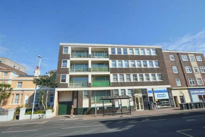 1 Bedroom Flat To Rent In Trinity Trees, Eastbourne, BN21