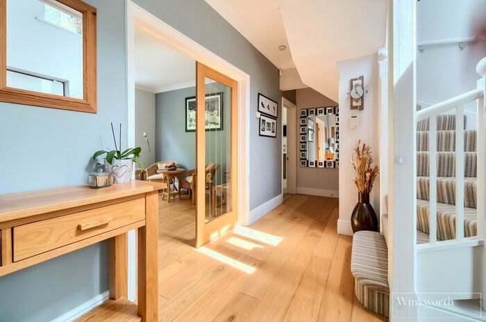4 Bedroom Detached House For Sale In Abbey Wood, Sunningdale, Ascot, Berkshire, SL5