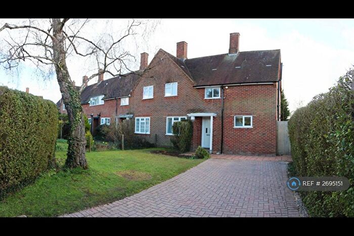 3 Bedroom End Of Terrace House To Rent In Hornhatch, Guildford, GU4