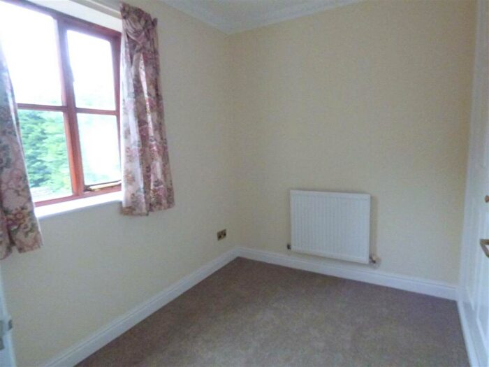 2 Bedroom Apartment To Rent In Bryan Mews, Bidford-on-Avon, B50