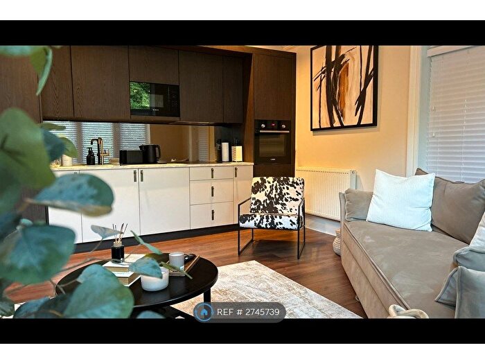 2 Bedroom Flat To Rent In Ullet Road, Liverpool, L17