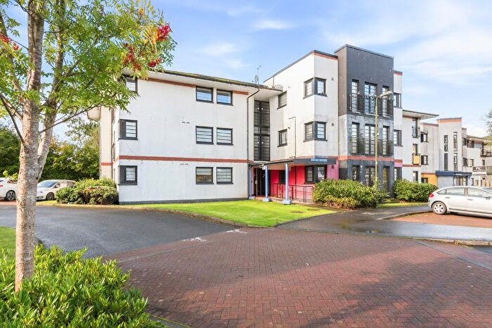 2 Bedroom Flat For Sale In Whiteside Court, Bathgate, EH48