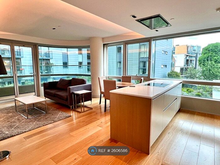 2 Bedroom Flat To Rent In Canaletto Tower, London, EC1V