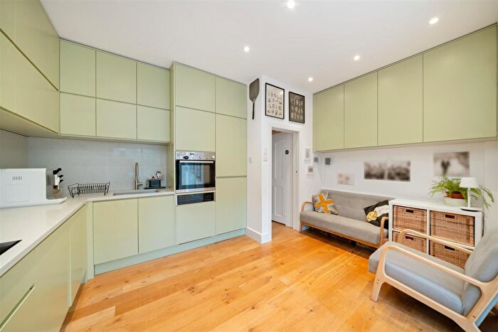 3 Bedroom Terraced House For Sale In Vernon Avenue, Raynes Park, SW20