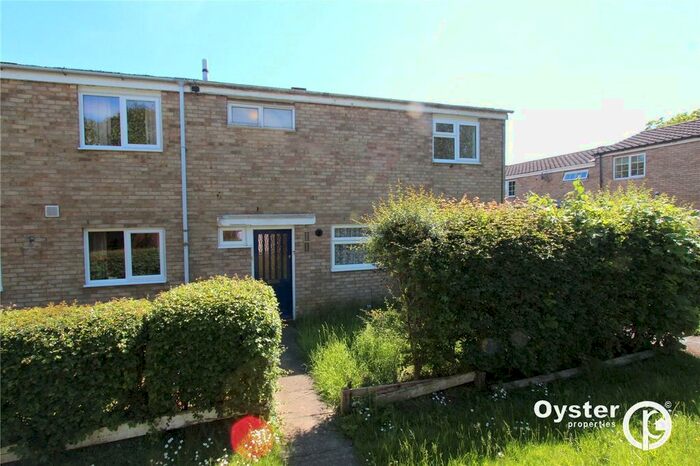 3 Bedroom Terraced House To Rent In York Road, Stevenage, SG1