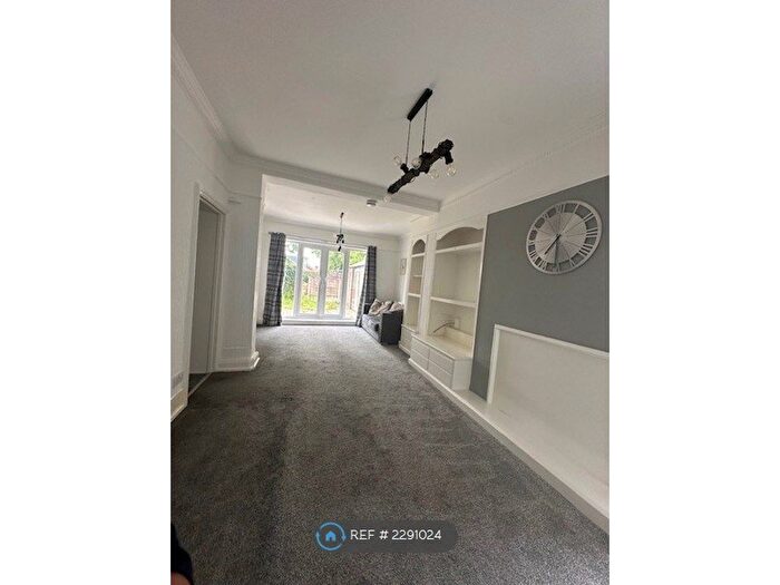 2 Bedroom Flat To Rent In Cromwell Road, Ribbleton, Preston, PR2