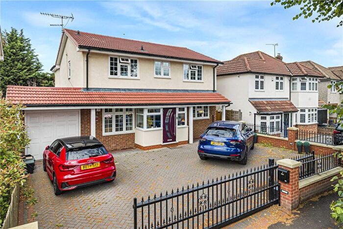 4 Bedroom Detached House For Sale In The Avenue, Orpington, Kent, BR6