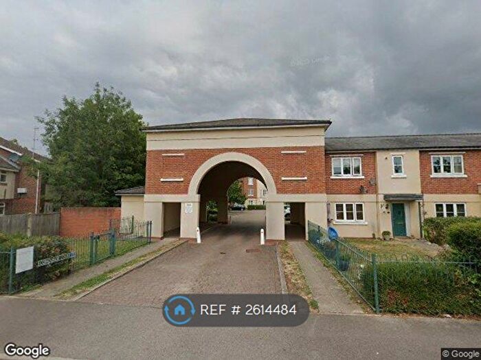 1 Bedroom Flat To Rent In Concorde Court, Windsor, SL4