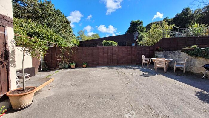 2 Bedroom Barn Conversion To Rent In Penrose, PL27