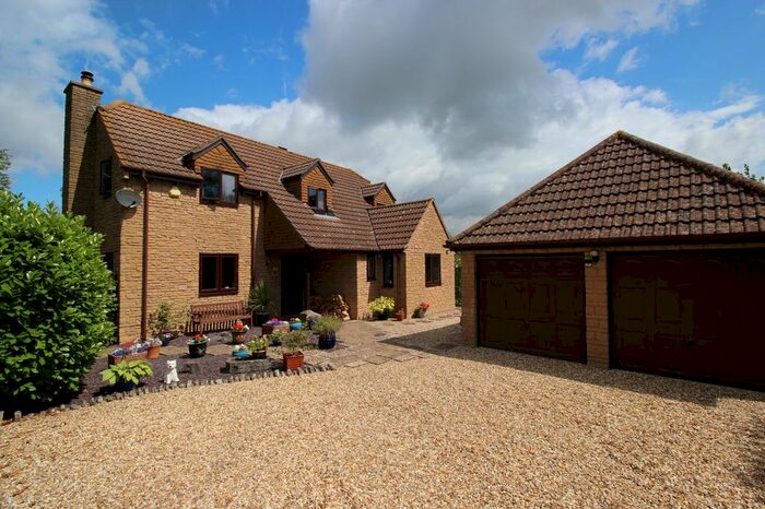 3 Bedroom Detached House For Sale In Ham Lane, Kingston Seymour, Clevedon, North Somerset, BS21