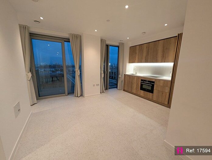 Studio To Rent In Tapestry Way, London, E1