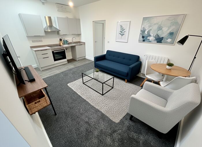 Studio To Rent In Carr House Road, Belle Vue, DN4