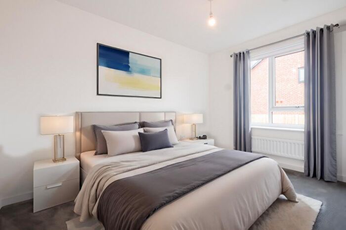 4 Bedroom House To Rent In Swan Lodge Lane, Bury, M26