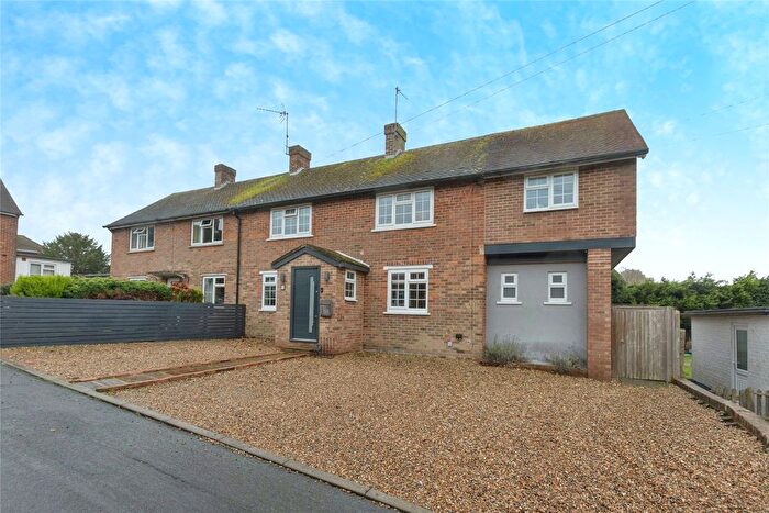 4 Bedroom Semi-Detached House For Sale In The Glebe, Bidborough, Tunbridge Wells, Kent, TN3