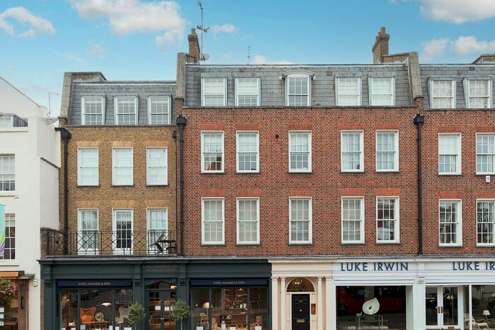 2 Bedroom Flat To Rent In Pimlico Road, Belgravia, London, SW1W