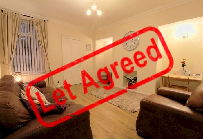 2 Bedroom Flat To Rent In Market Lane, Dunston, Gateshead NE11