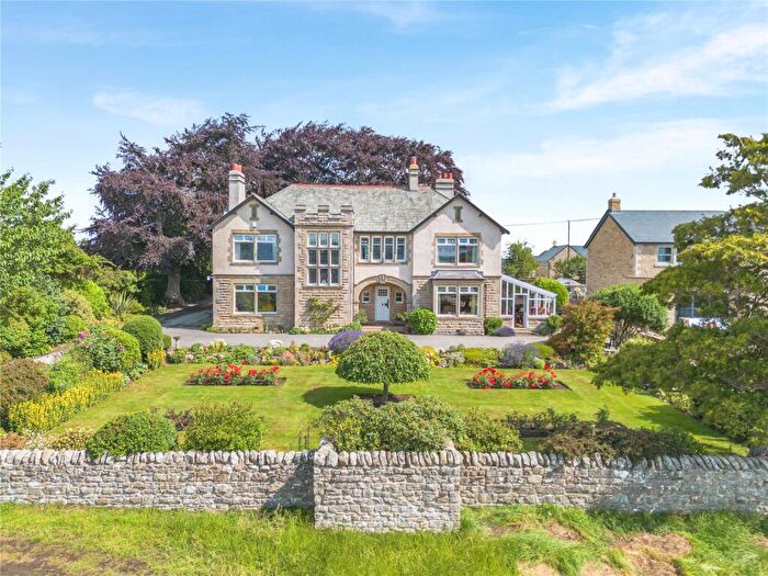 4 Bedroom Detached House For Sale In Darlington Road, Barnard Castle, County Durham, DL12