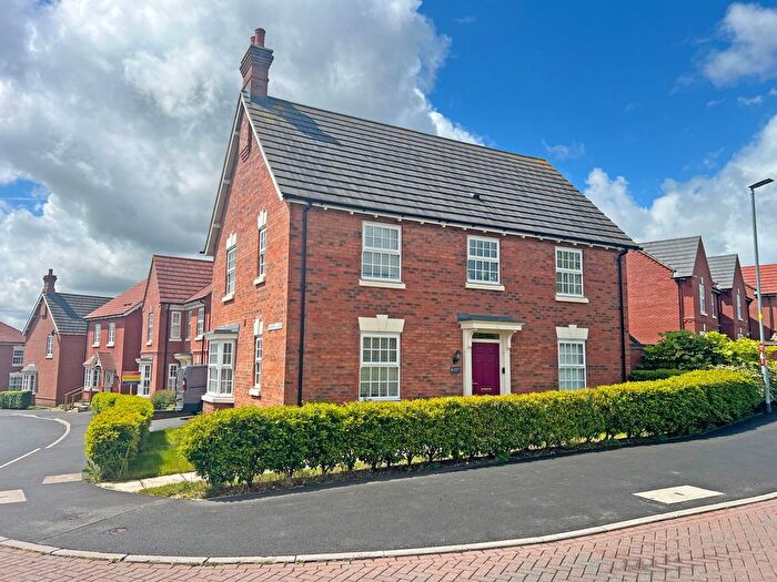 4 Bedroom Detached House For Sale In Harper Lane, Hugglescote, Leicestershire, LE67