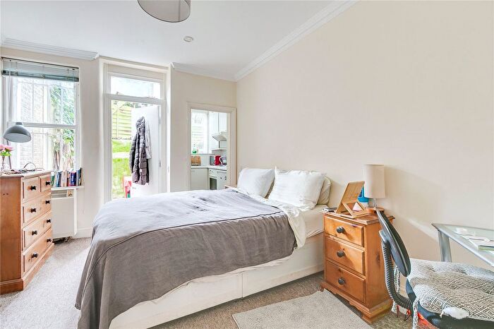 Studio To Rent In Trebovir Road, Earls Court, SW5