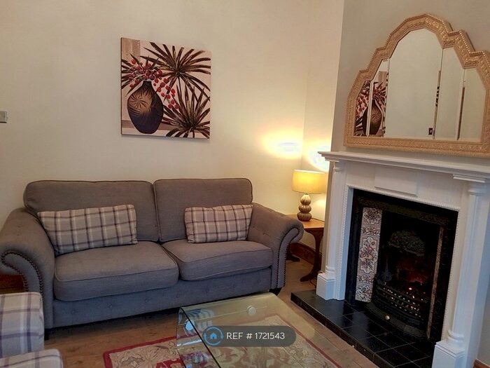 4 Bedroom Terraced House To Rent In Thoresby Street, Hull, HU5