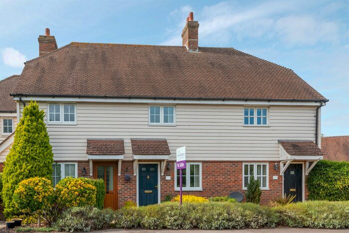 2 Bedroom Terraced House For Sale In Morris Drive, Billingshurst, RH14