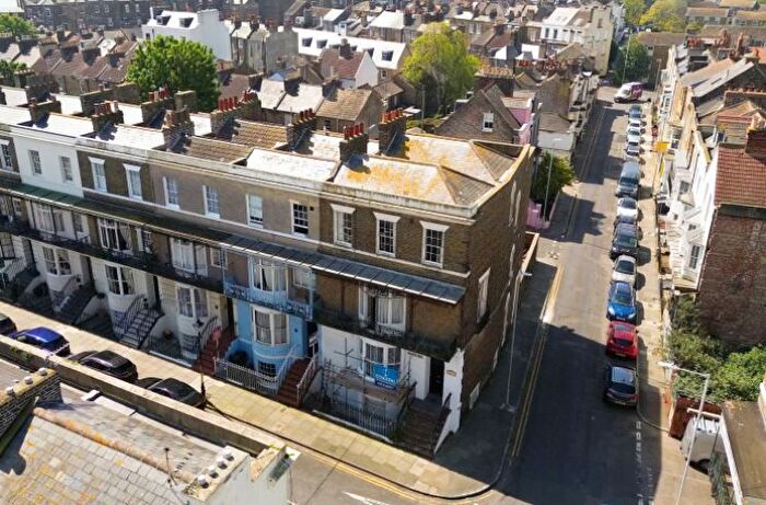 3 Bedroom Flat To Rent In Augusta Road, Ramsgate, CT11