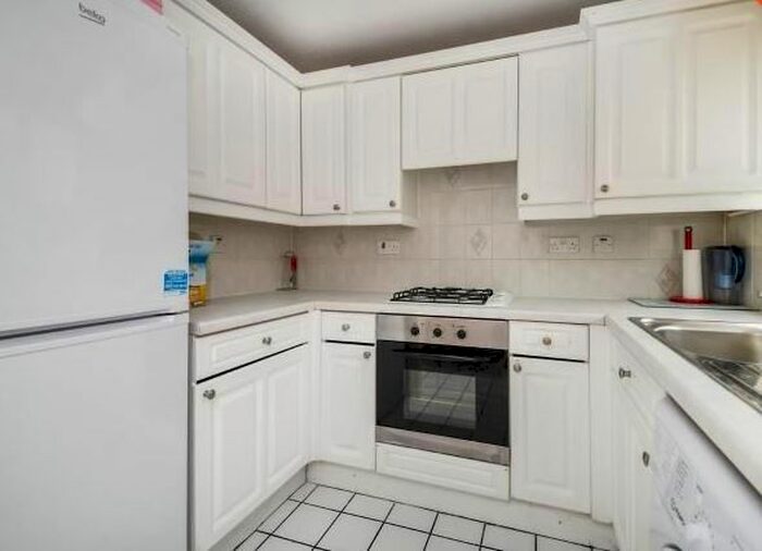 2 Bedroom Terraced House To Rent In Dudley Close, Chafford Hundred, RM16