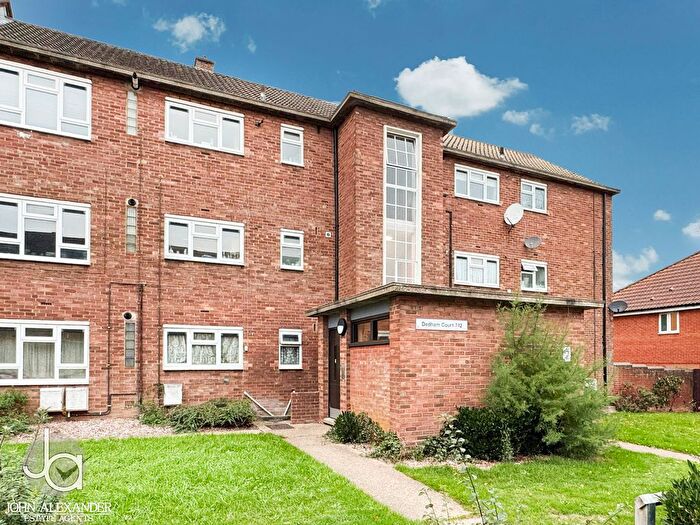 2 Bedroom Flat For Sale In Stalin Road, Colchester, CO2