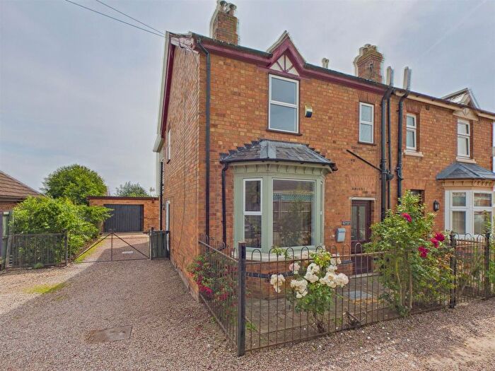 3 Bedroom Semi-Detached House For Sale In Longridge Road, Malvern, WR14
